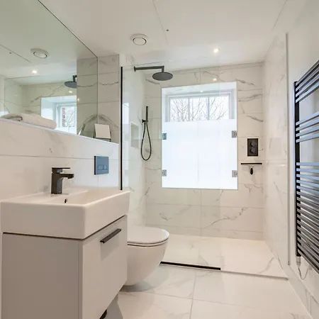 Apartment 8 - Bootham House